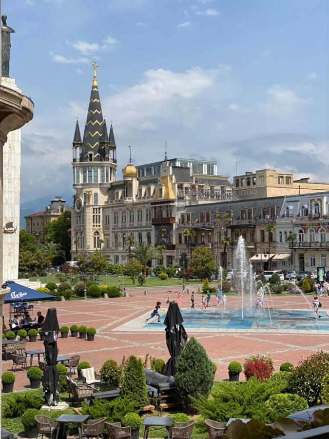 Cozy Studio On Europe Square Batumi Ngoại thất bức ảnh