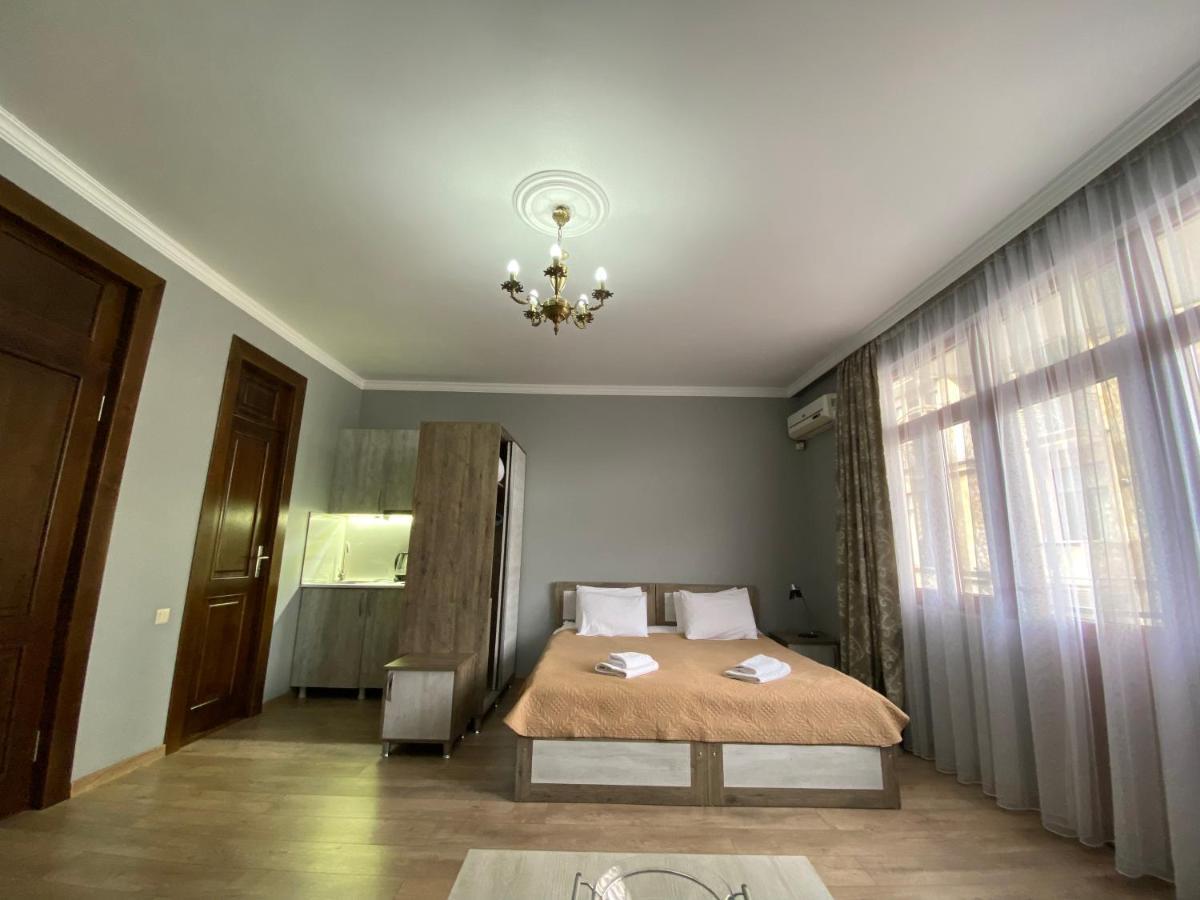 Cozy Studio On Europe Square Batumi Ngoại thất bức ảnh