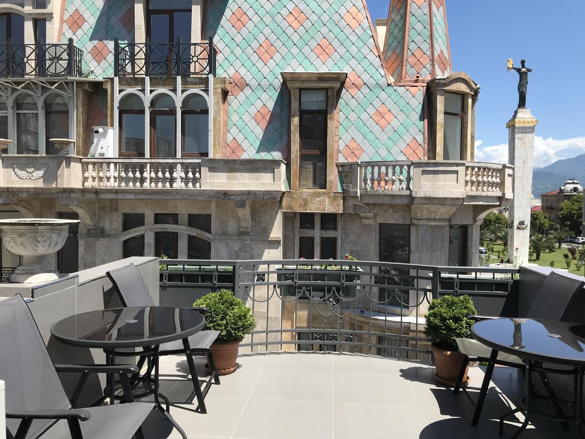 Cozy Studio On Europe Square Batumi Ngoại thất bức ảnh