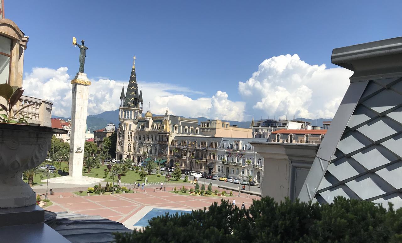 Cozy Studio On Europe Square Batumi Ngoại thất bức ảnh